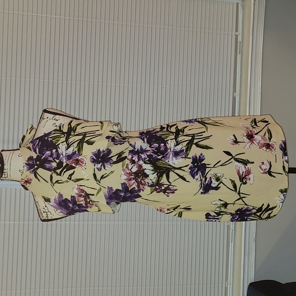 Bebe XL Yellow/Purple Floral Dress - Picture 2 of 12